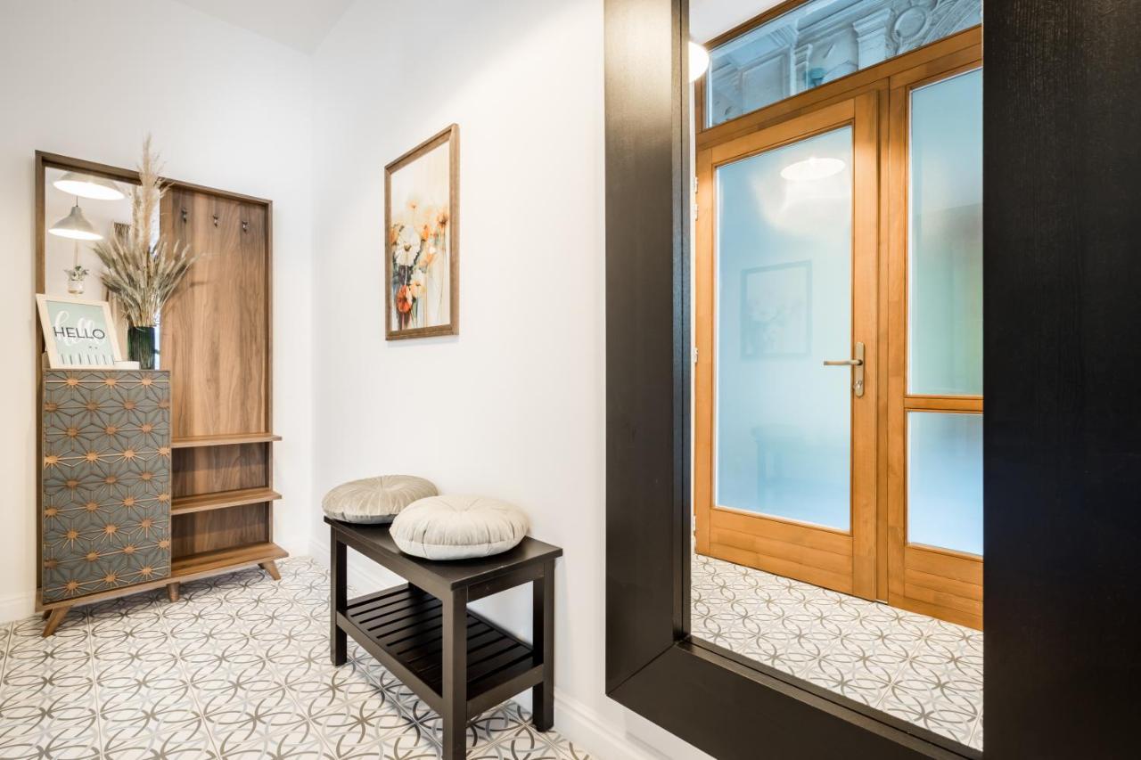 Roomli Boho Chic Apartments Budapest Esterno foto
